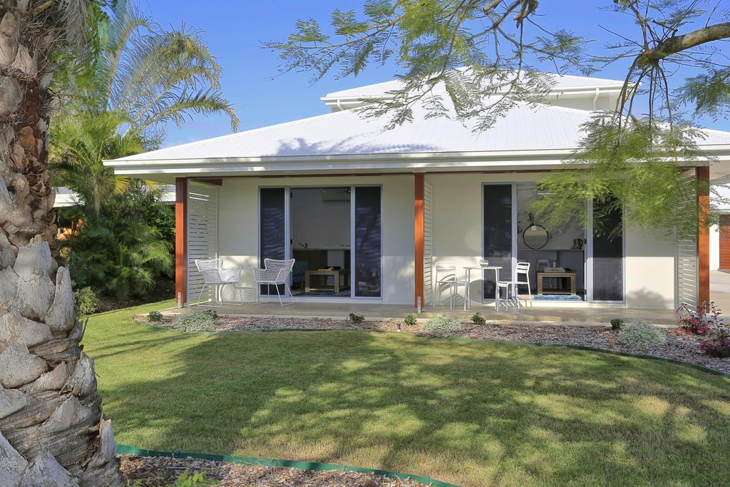 12Th Tee Bnb Bed & Breakfast Bargara Room photo