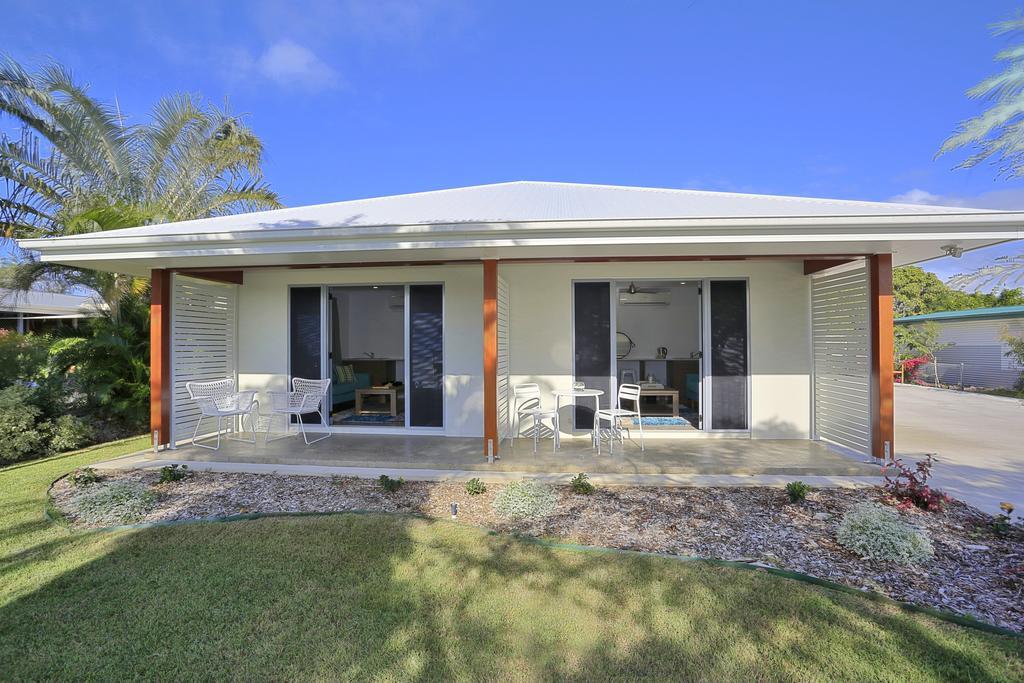 12Th Tee Bnb Bed & Breakfast Bargara Exterior photo